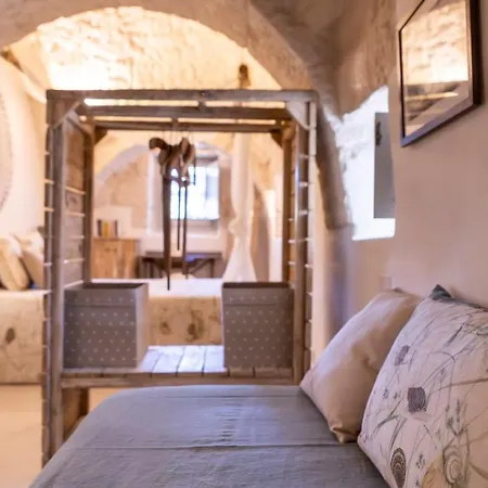 בית נופש I Trulli Di Marghe Nel Cuore Della Valle לוקורוטונדו